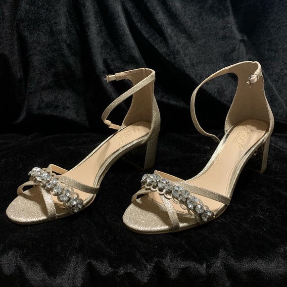 Badgley Mischka Giona Glittery Heel Size 6 - Picture 1 of 6